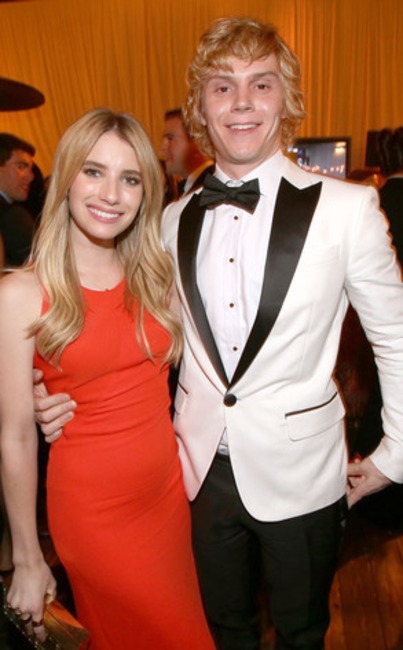 Emma Roberts, Evan Peters